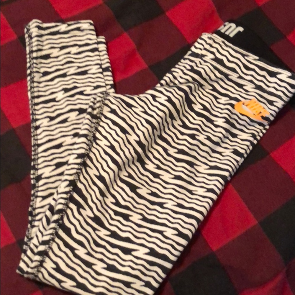 Nike athletic leggings